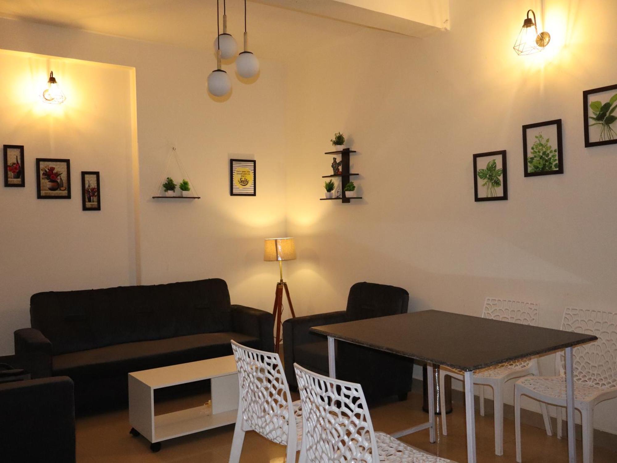 Nomad'S Nest Backpackers Hostel Γουβαχάτι Εξωτερικό φωτογραφία