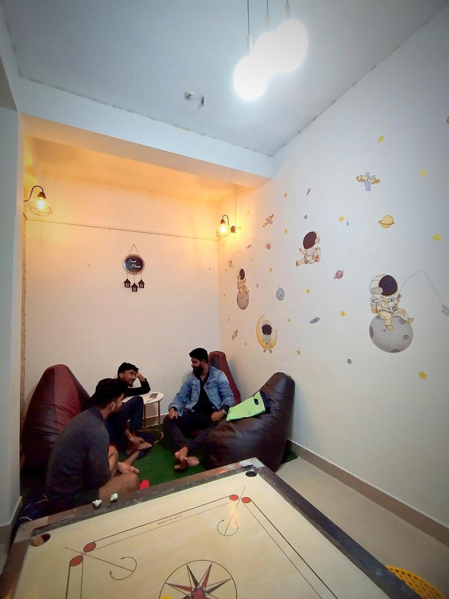 Nomad'S Nest Backpackers Hostel Γουβαχάτι Εξωτερικό φωτογραφία