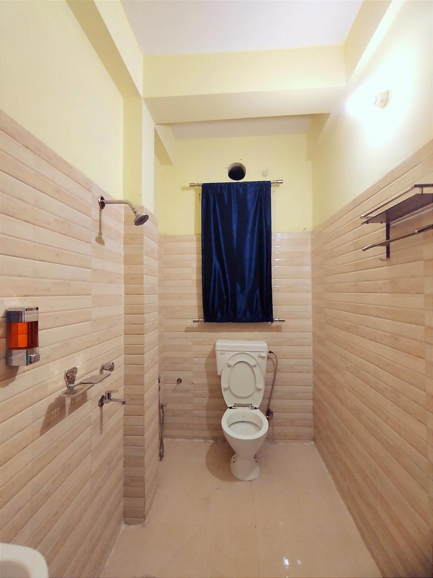 Nomad'S Nest Backpackers Hostel Γουβαχάτι Εξωτερικό φωτογραφία